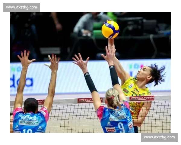 58 秒史诗拉锯！科内对诺瓦拉，加比劈扣定乾坤